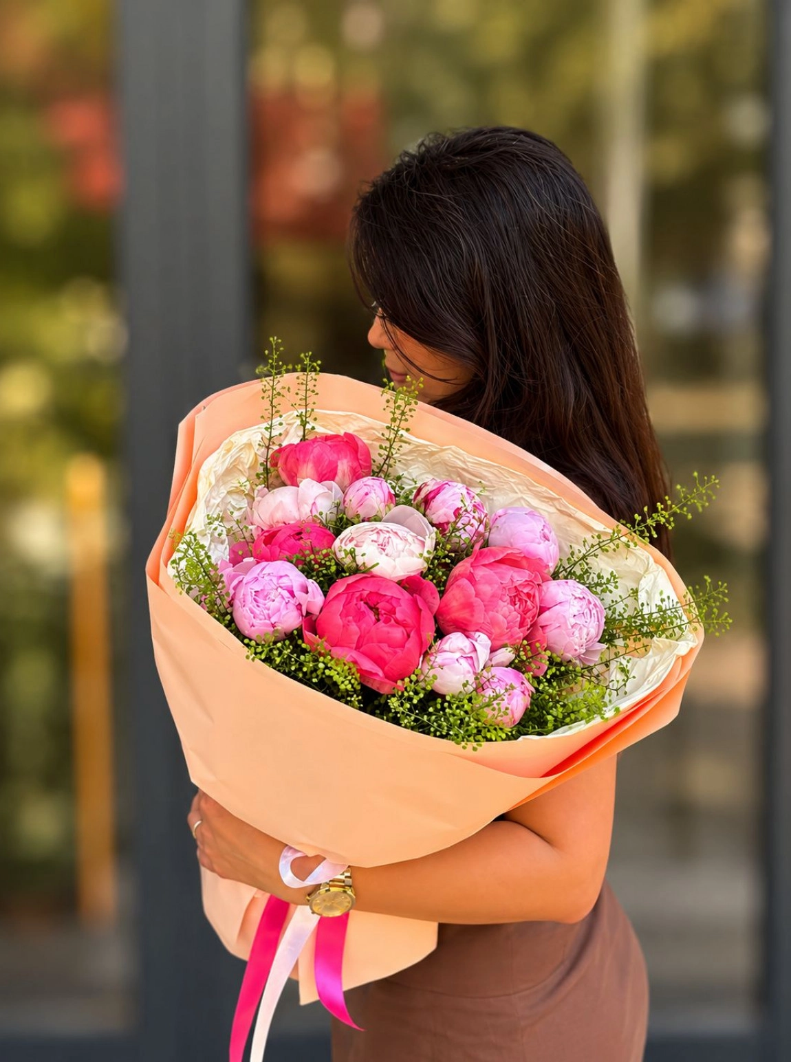 Şakayik Buketi̇-Peoni̇es Bouquet